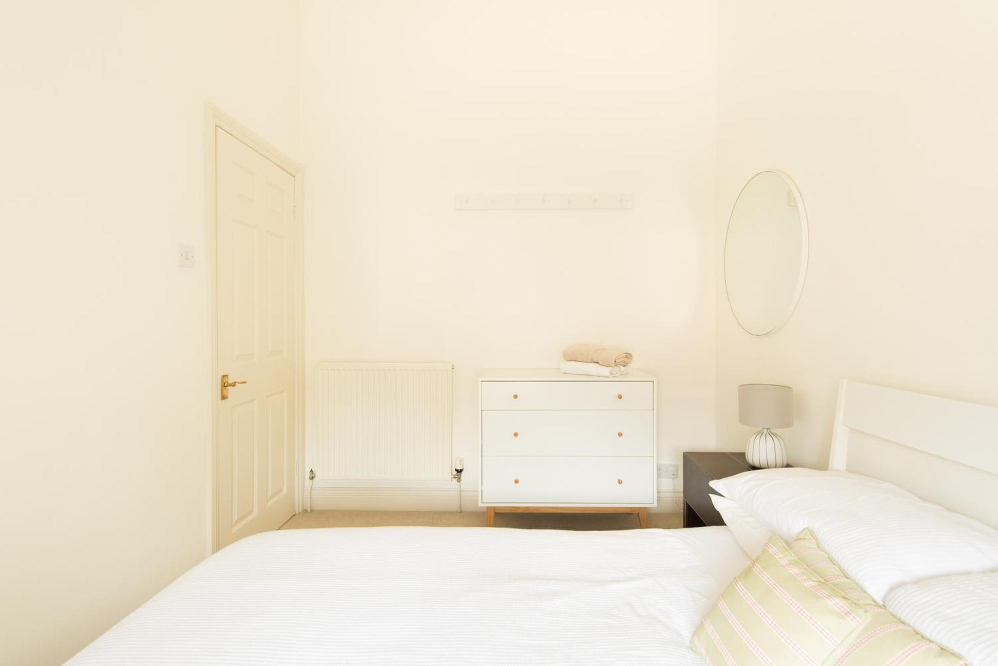 My Place Go - Cirencester Zimmer foto